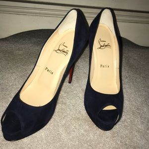 Perfect condition Christian Louboutin shoes!